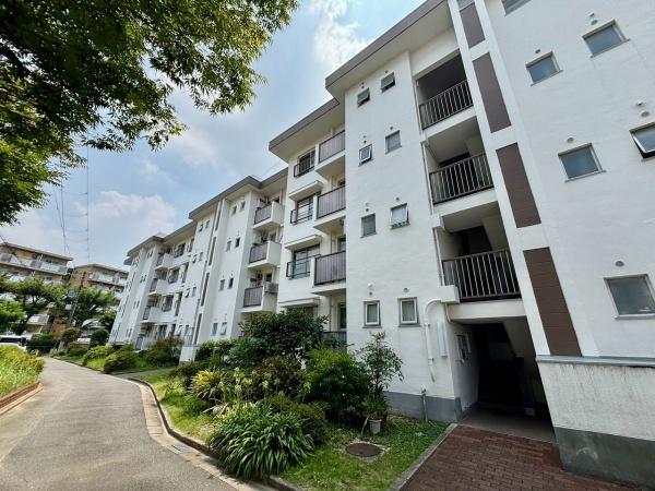 新金岡参丁壱番住宅第壱八棟