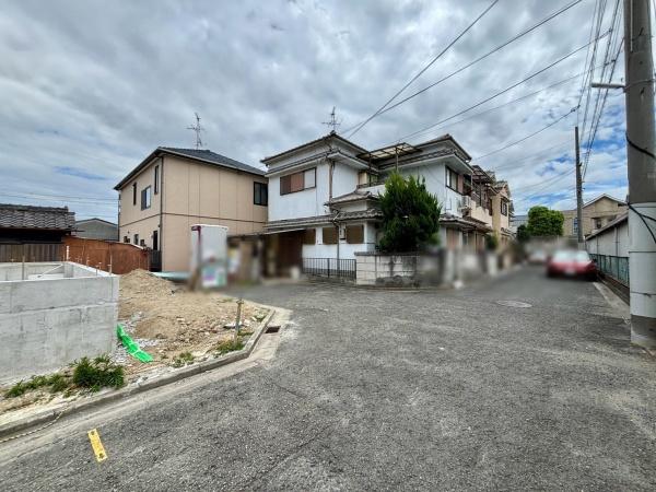 松原市小川4丁目　新築戸建