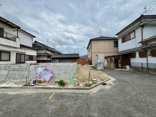 松原市小川4丁目　新築戸建