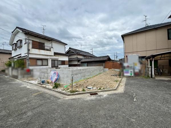 松原市小川4丁目　新築戸建