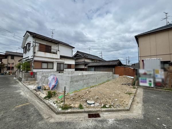 松原市小川4丁目　新築戸建