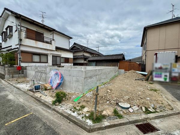 松原市小川4丁目　新築戸建