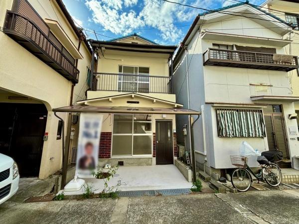 堺市西区浜寺諏訪森町西４丁の中古一戸建て