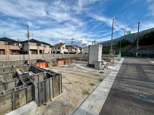 羽曳野市誉田7丁目3号地　新築戸建