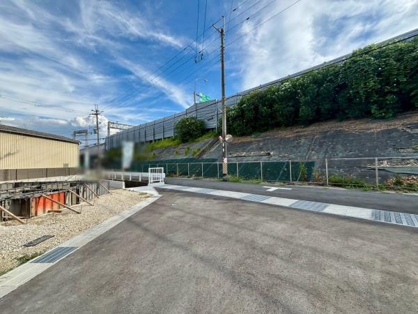 羽曳野市誉田7丁目5号地　新築戸建