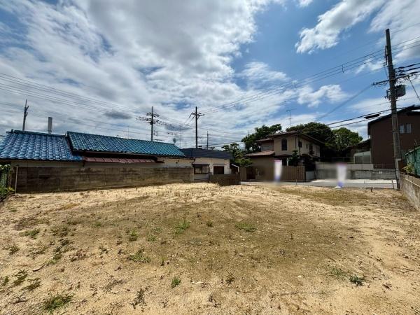 羽曳野市羽曳が丘３丁目の土地