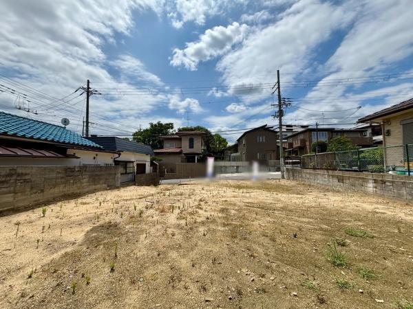 羽曳野市羽曳が丘３丁目の土地