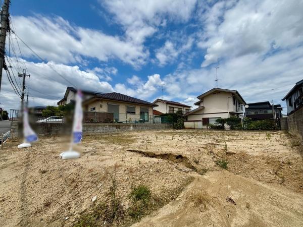 羽曳野市羽曳が丘３丁目の土地