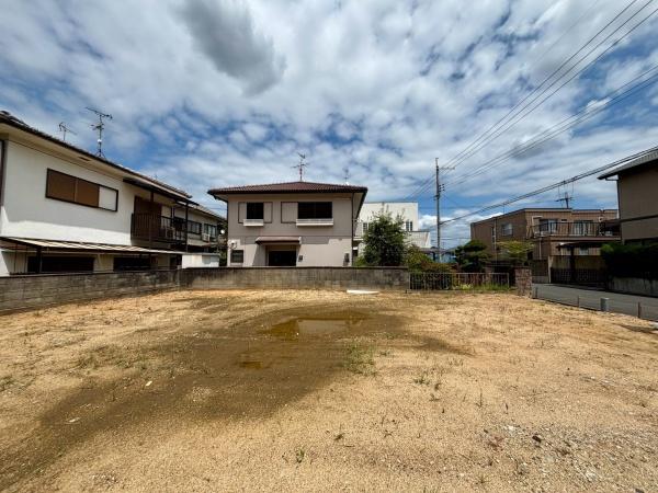 羽曳野市羽曳が丘５丁目の土地