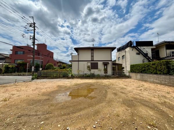 羽曳野市羽曳が丘５丁目の土地