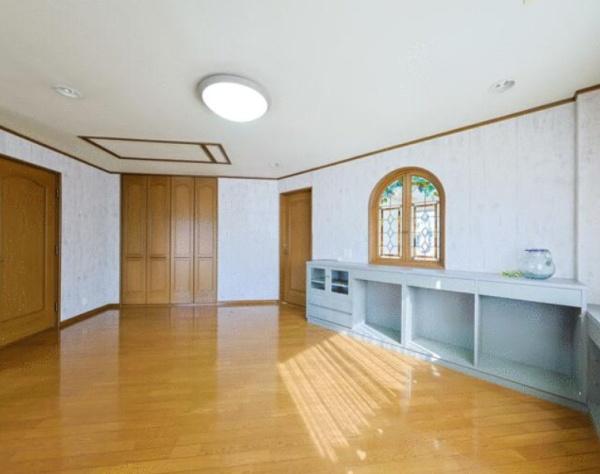 松原市西大塚１丁目の中古一戸建て