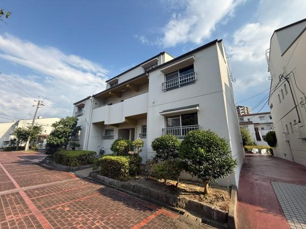 赤坂台B住宅14号棟