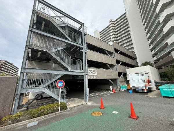 サウスオールシティレフトウイング