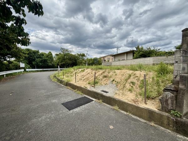 富田林市南旭ケ丘町の土地