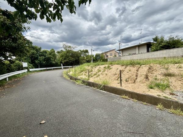 富田林市南旭ケ丘町の土地