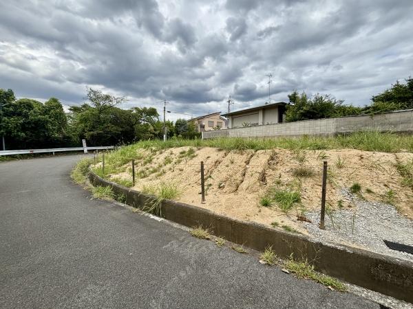 富田林市南旭ケ丘町の土地