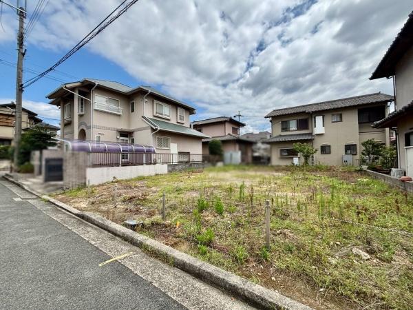 堺市美原区さつき野東２丁目の土地
