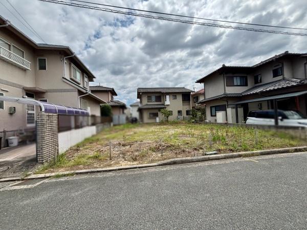 堺市美原区さつき野東２丁目の土地