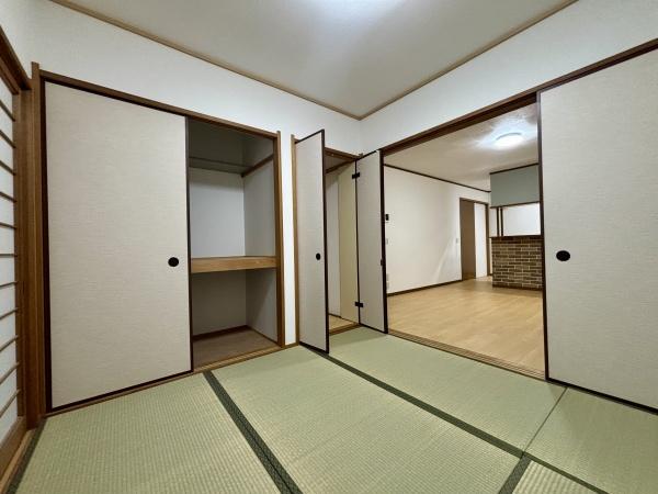 藤井寺市小山８丁目の中古一戸建て