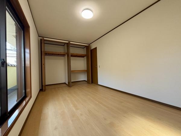 藤井寺市小山８丁目の中古一戸建て