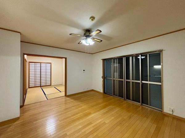 堺市北区金岡町　中古戸建