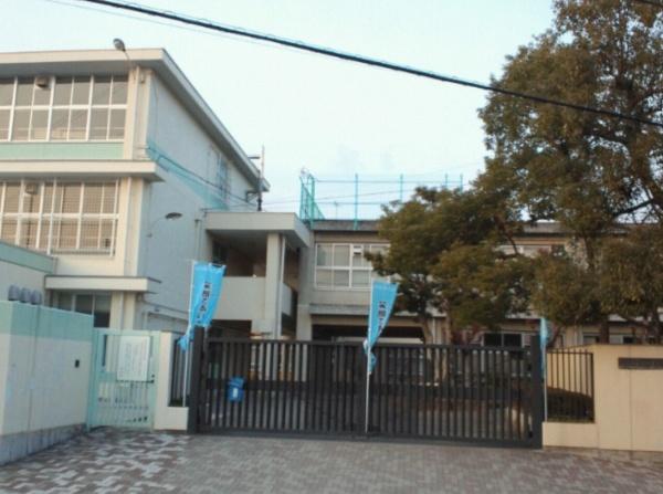 富田林市東板持町２丁目の土地(富田林市立第三中学校)