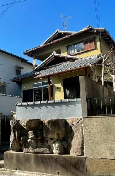 和泉市王子町の中古一戸建て