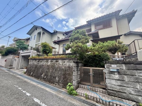 富田林市梅の里４丁目の中古一戸建て