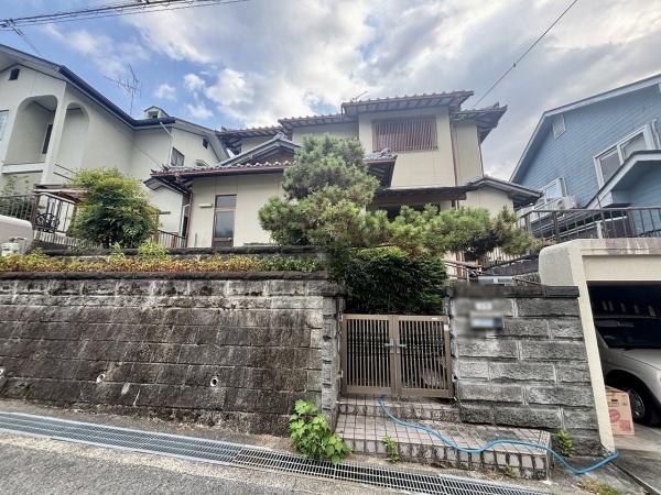富田林市梅の里４丁目の中古一戸建て