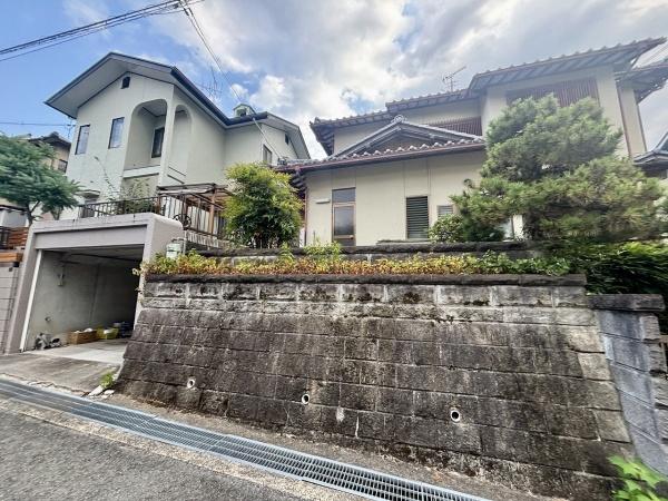 富田林市梅の里４丁目の中古一戸建て