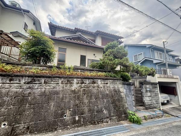 富田林市梅の里４丁目の中古一戸建て