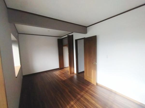 和泉市室堂町の中古一戸建て