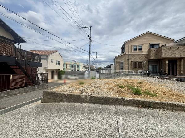 和泉市唐国町３丁目の土地