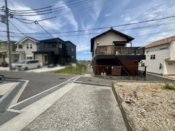 和泉市唐国町３丁目の土地