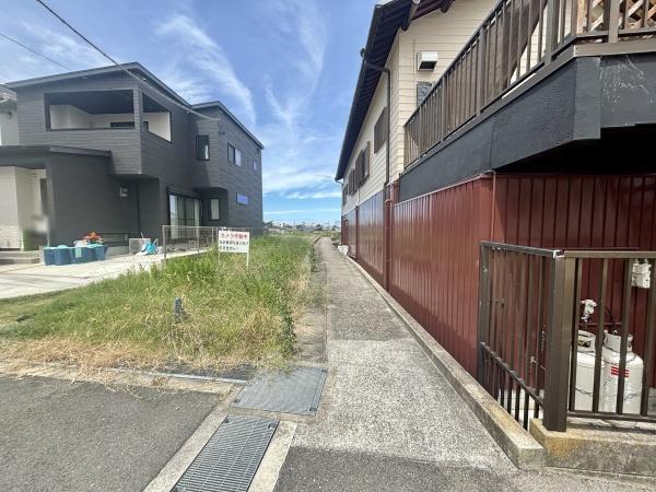 和泉市唐国町３丁目の土地