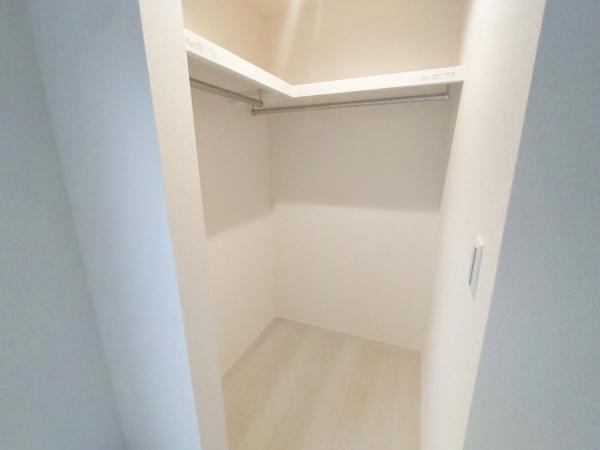和泉市富秋町１丁目1号棟　新築戸建