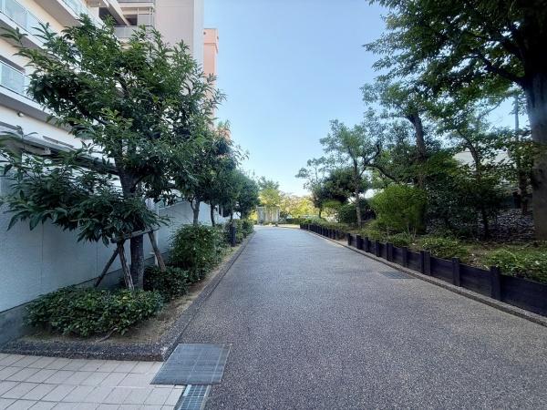 ローレルスクエア和泉中央B棟