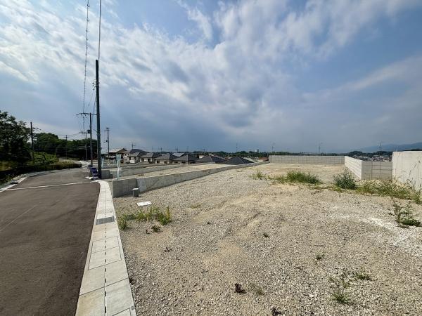 富田林市梅の里1丁目8号棟　新築戸建