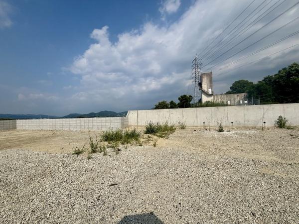富田林市梅の里1丁目8号棟　新築戸建