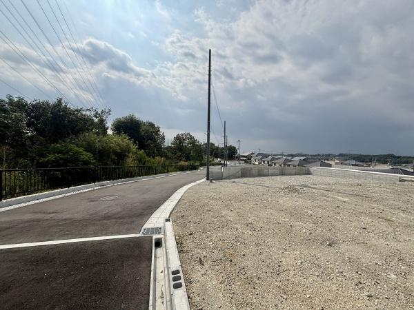 富田林市梅の里1丁目9号棟　新築戸建