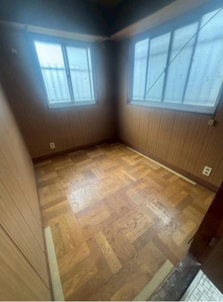 堺市西区浜寺船尾町西２丁の中古一戸建て