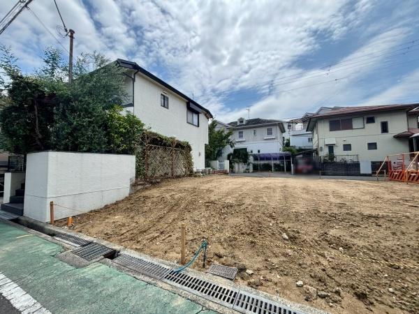 羽曳野市学園前４丁目の土地
