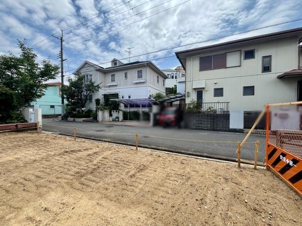 羽曳野市学園前４丁目の土地