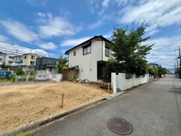羽曳野市学園前４丁目の土地