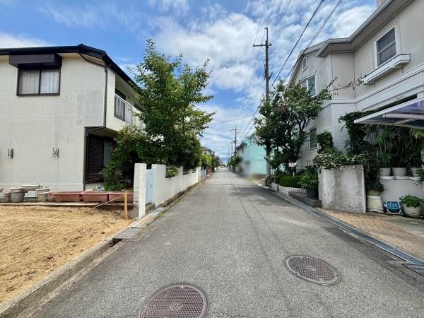 羽曳野市学園前４丁目の土地