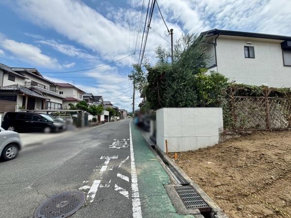 羽曳野市学園前４丁目の土地