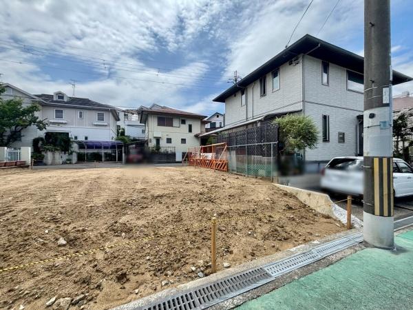 羽曳野市学園前４丁目の土地