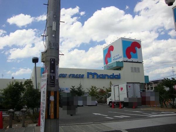 サウスオールシティレフトウイング(万代堺草部店)