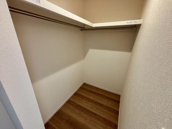 羽曳野市野々上5丁目2号棟　新築戸建