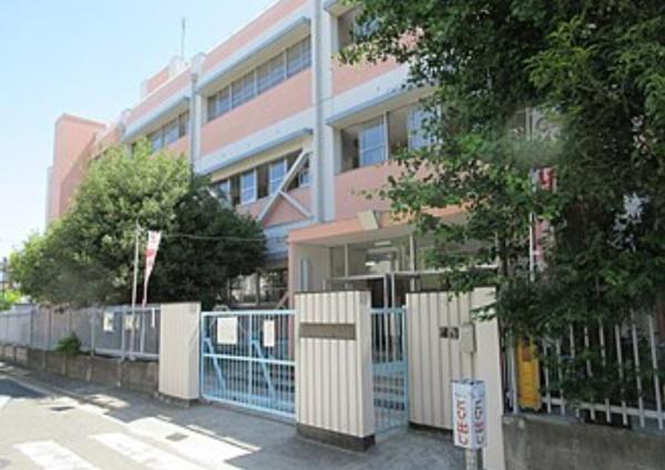 レジデンス羽衣ガーデンスクエア(高石市立羽衣小学校)